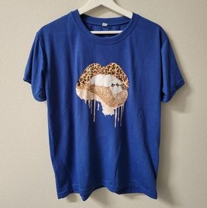 Blue T shirt with desig6